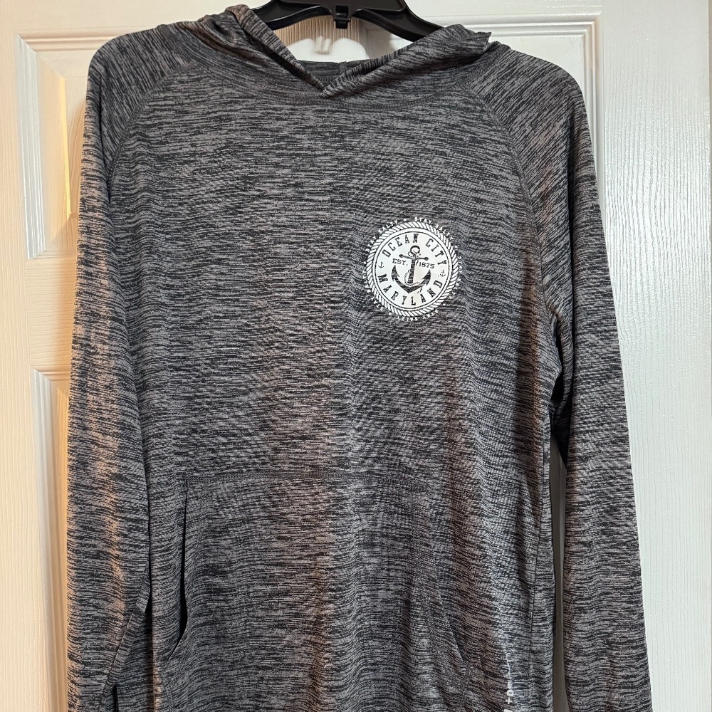 NWT Banana boat grey UV long sleeve